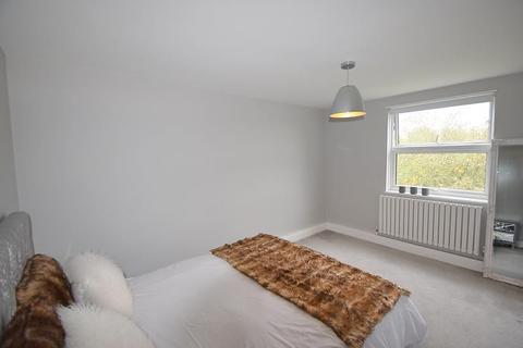 Flat 18, Bellsfield Court Bell Lane, Eton Wick, Windsor, SL4 6JR