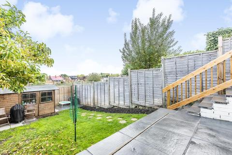 46 Arrol Road, Beckenham, BR3 4PA