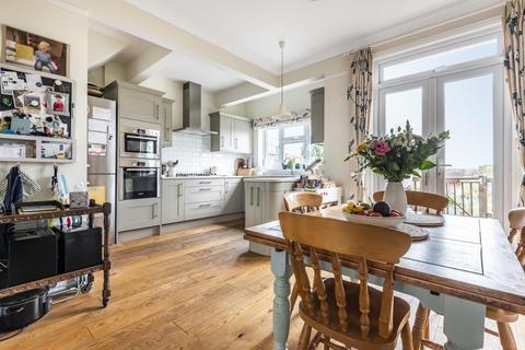 46 Arrol Road, Beckenham, BR3 4PA
