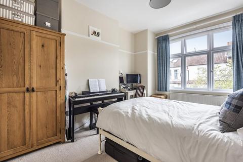 46 Arrol Road, Beckenham, BR3 4PA