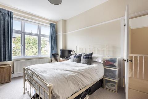 46 Arrol Road, Beckenham, BR3 4PA