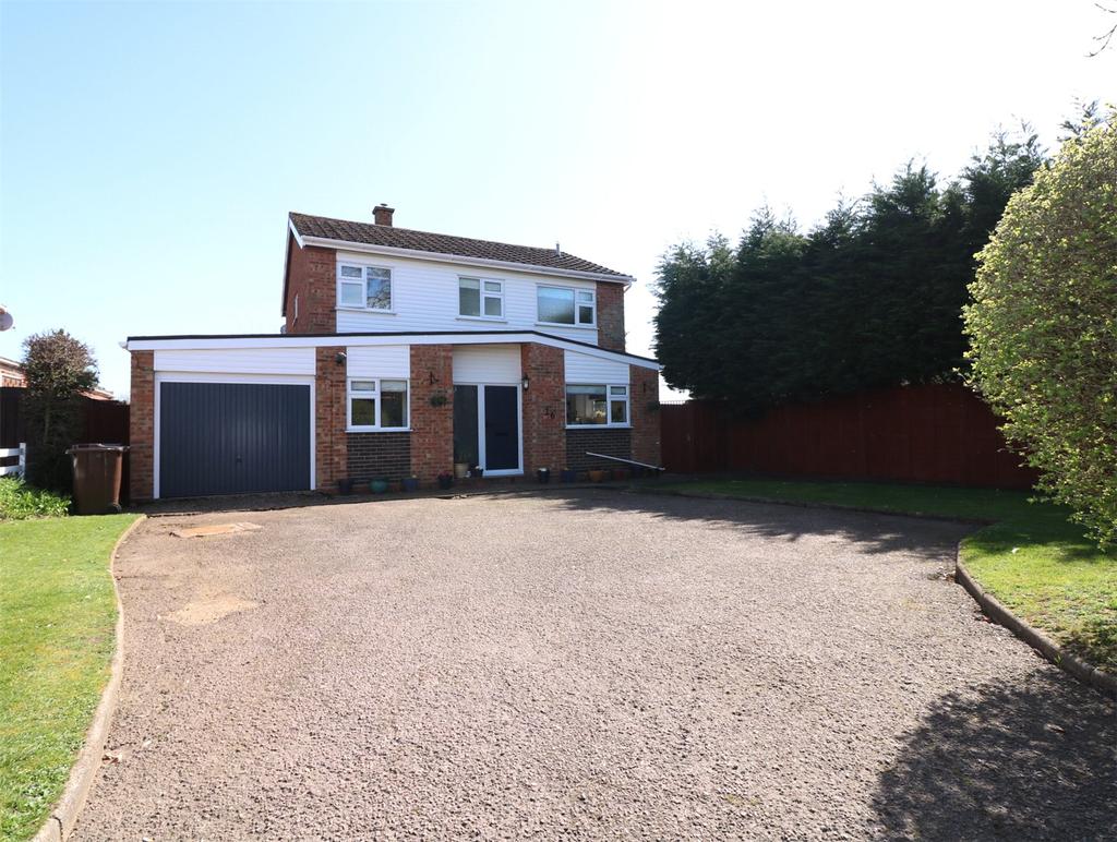 Melton Road, Wymondham, Norfolk, NR18 4 bed detached house £500,000