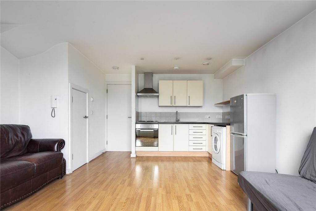 Living Room/Kitchen