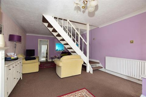 76 Cecil Road, Gravesend, DA11 7DG