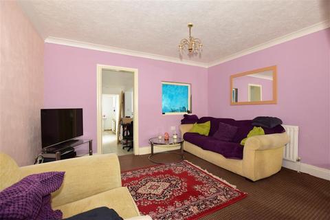 76 Cecil Road, Gravesend, DA11 7DG