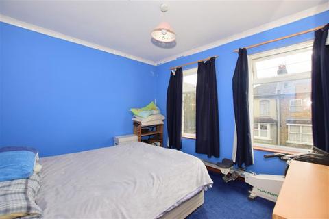 76 Cecil Road, Gravesend, DA11 7DG