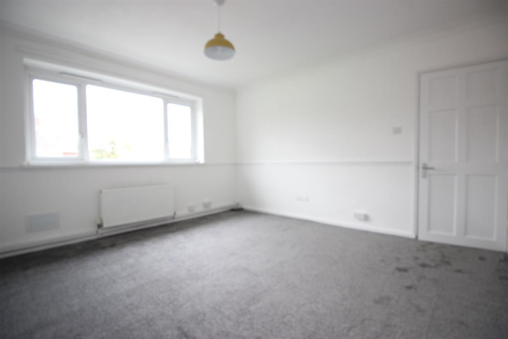 Reverse of lounge
