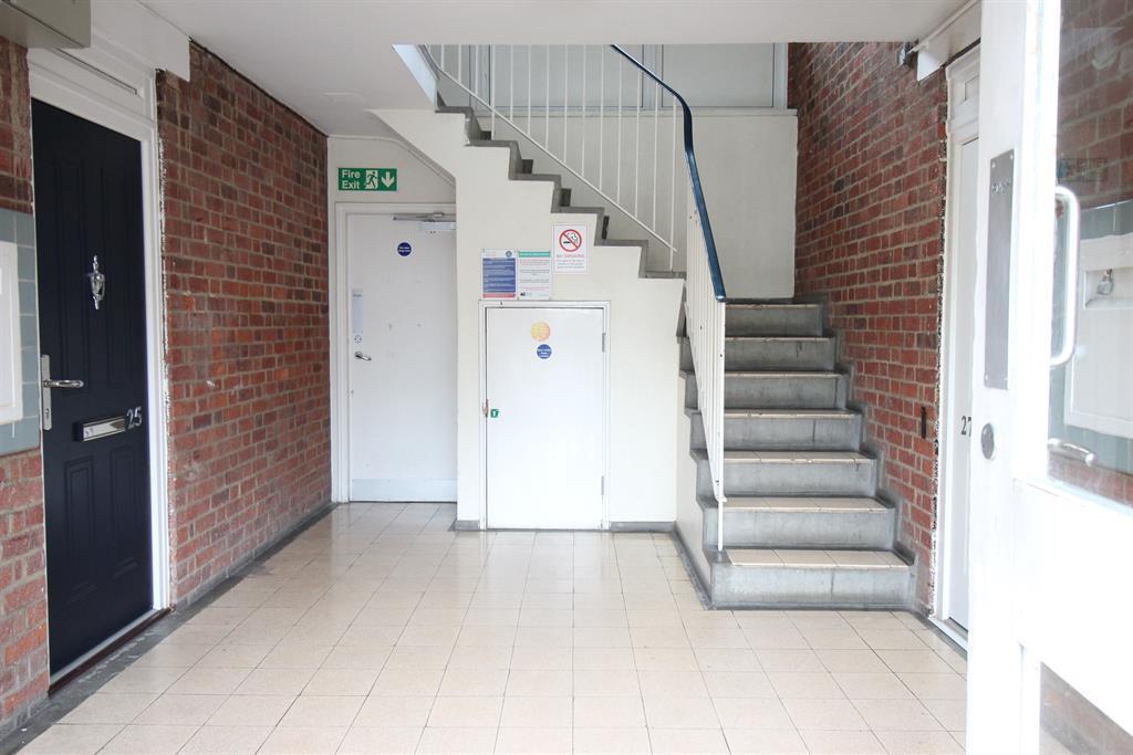Communal entrance 2