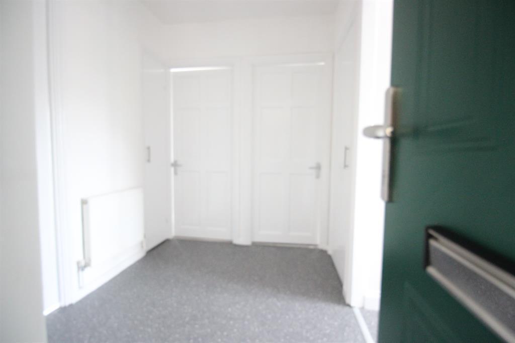 Reverse of hallway