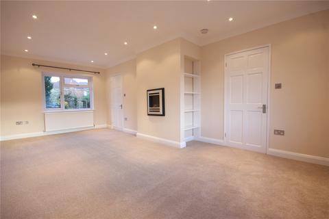 58 Candlemas Mead, Beaconsfield, HP9 1AR