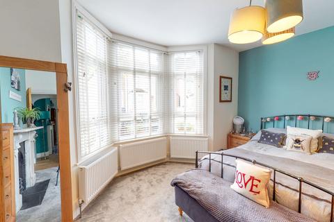 13a Arundel Road, Croydon, CR0 2ER