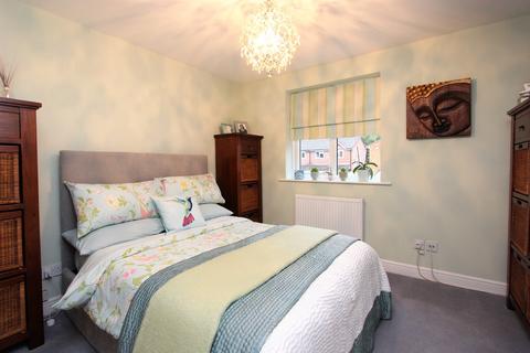 1 Dunnymans Road, Banstead, SM7 2AN