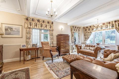 Kings Acre Forest Drive, Kingswood, Tadworth, KT20 6LP