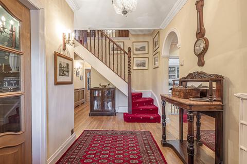 Kings Acre Forest Drive, Kingswood, Tadworth, KT20 6LP