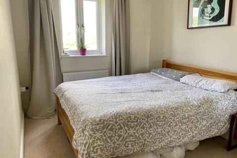 5 Hazel Copse, Hambrook, Chichester, PO18 8EQ