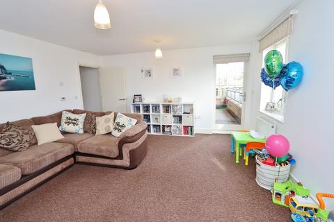 28 Raven Close, Romford, RM7 0FD