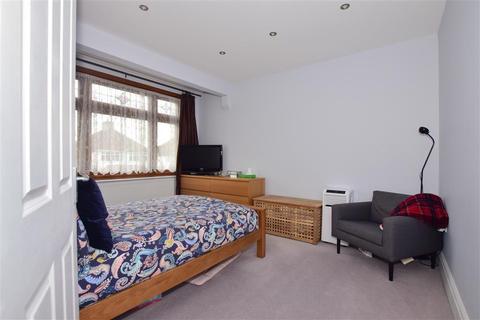 7 Manor Way, London, E4 6NW
