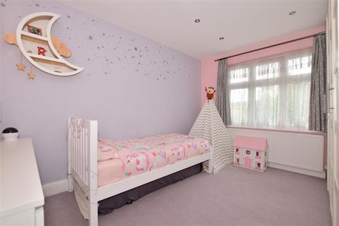 7 Manor Way, London, E4 6NW