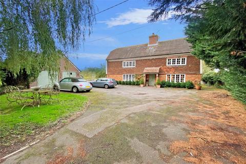 Knoxbridge Farmhouse Cranbrook Road, Frittenden, Cranbrook, TN17 2BT