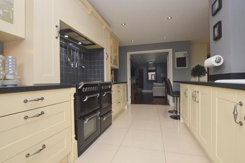 8 Ashdale Gardens, Luton, LU3 4DE