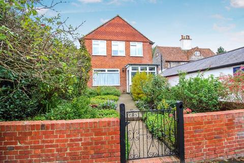 9 Town End, Caterham, CR3 5UJ
