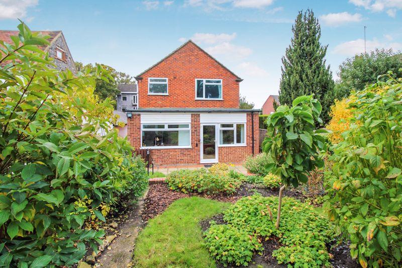 REAR ASPECT &amp; GARDEN