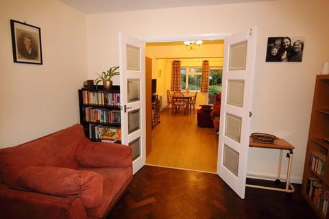 9 Town End, Caterham, CR3 5UJ