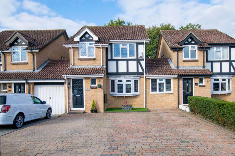 Rise, Uckfield 4 bed link detached house £425,000