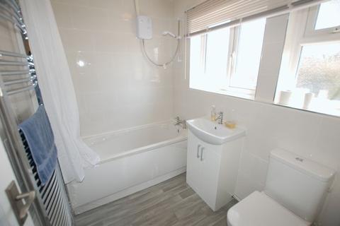 33 Ravel Gardens, Aveley, South Ockendon, RM15 4NS