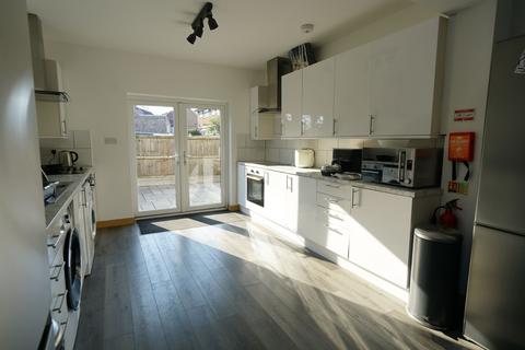 1 bedroom in a house share to rent, Bridge Road, Grays