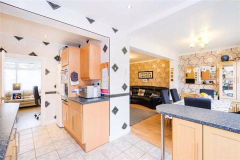 2 Frances Road, London, E4 9DH