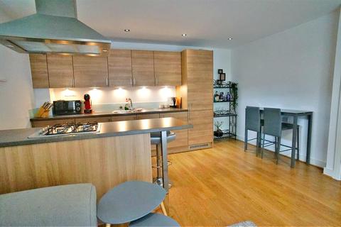 12 Louisa Oakes Close, London, E4 8AS