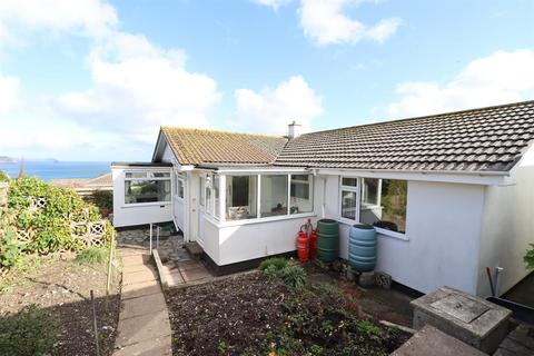 6 Gerrans Hill, Portscatho, Truro, TR2 5EE