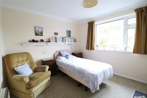 6 Gerrans Hill, Portscatho, Truro, TR2 5EE