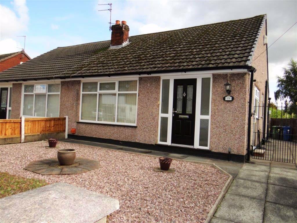 Hendon Street, Leigh 2 bed semidetached bungalow £161,950