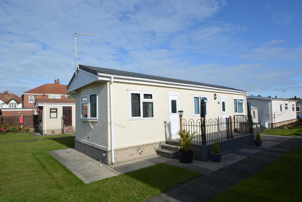 Sunnyhurst Park, Blackpool, FY4 2HR 1 bed park home £58,000