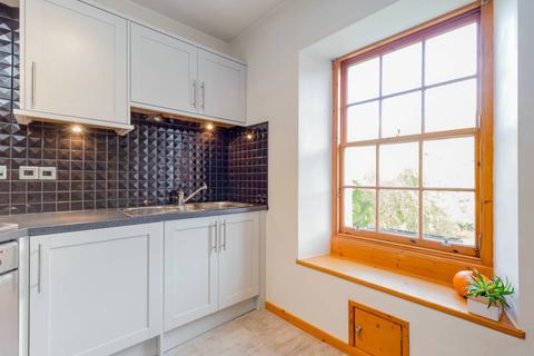 7 Caddells Row, Edinburgh, EH4 6HY