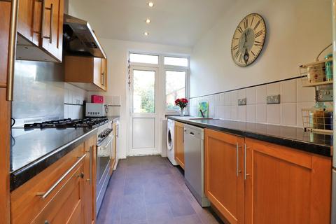 17 Ferndale, Bromley, BR1 2RX
