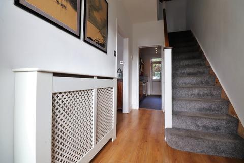 17 Ferndale, Bromley, BR1 2RX