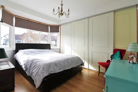 17 Ferndale, Bromley, BR1 2RX