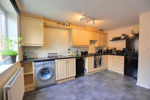 51 Woodvale Kingsway, Quedgeley, Gloucester, GL2 2BU