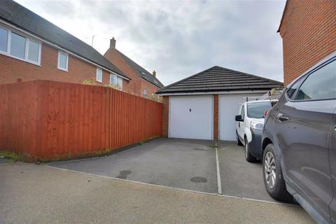 51 Woodvale Kingsway, Quedgeley, Gloucester, GL2 2BU