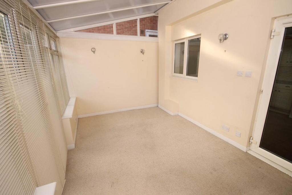 Garden room
