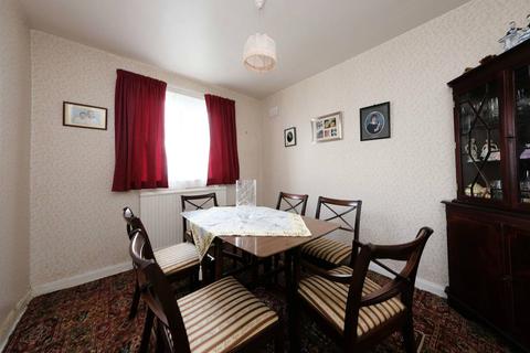15 Fox Spring Rise, Edinburgh, EH10 6NE