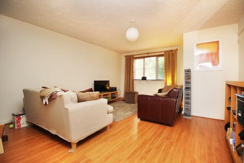 21 Ramson Close, Penpedairheol, Hengoed, CF82 8LB
