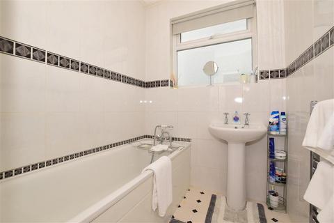 126 Abbotts Road, Mitcham, CR4 1JW