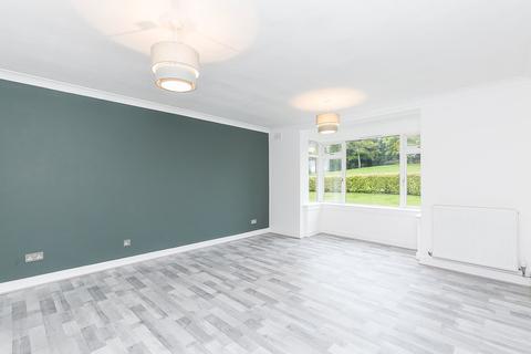 31b Drum Brae Walk, Edinburgh, EH4 8DQ