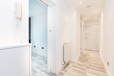 31b Drum Brae Walk, Edinburgh, EH4 8DQ