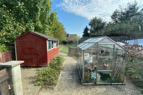 24 Douglas Crescent, Hayes, UB4 9BT