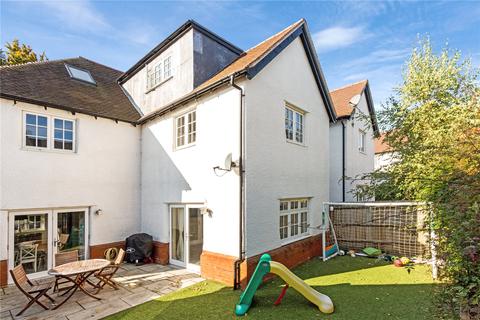 8 Monks Walk, Winchester, SO23 7GD